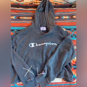 Cropped hoodie